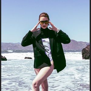 Meet your Posher, Sabrina